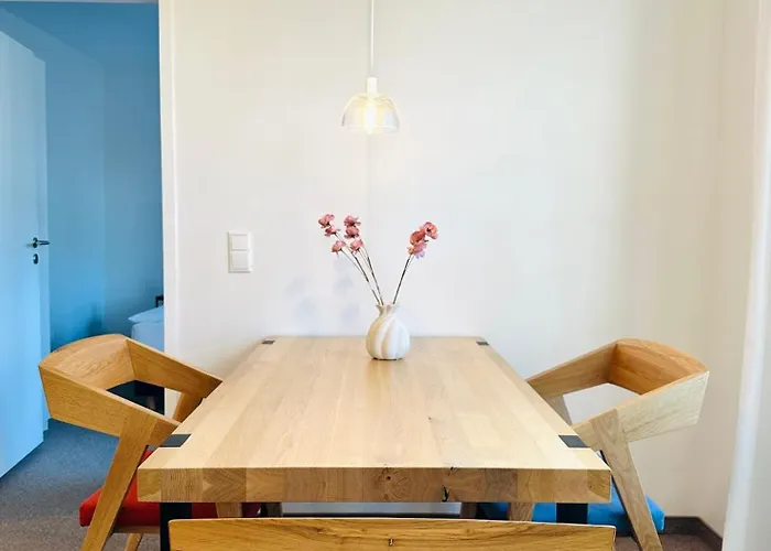 Buchen Apartment- 3 Personen- Waschmaschine- Balkon- Parkplatz Apartman *