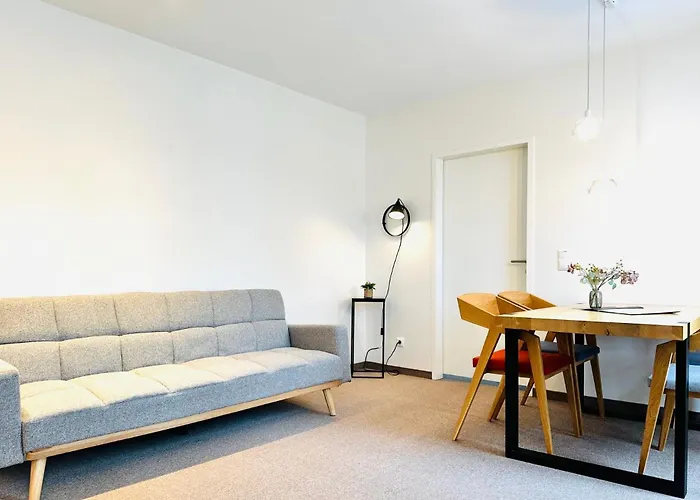 Buchen Apartment- 3 Personen- Waschmaschine- Balkon- Parkplatz *